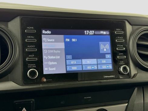 Used 2021 Toyota Tacoma SR AWD/4WD image 15