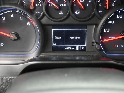 Used 2019 Chevrolet Silverado 1500 W/T RWD image 11