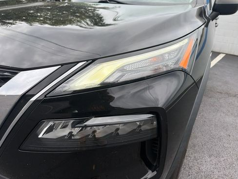Used 2023 Nissan Rogue S FWD image 9