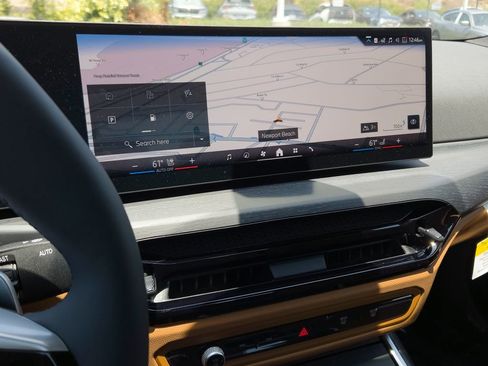 New 2026 BMW 330i Sedan w/ Convenience Package RWD image 12