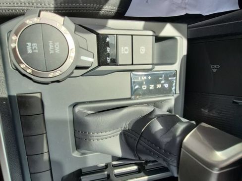 New 2026 Toyota Tacoma SR5 AWD/4WD image 25