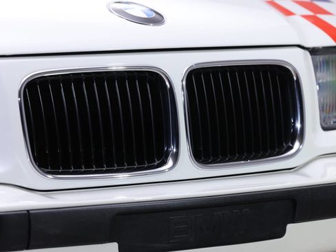 Used 1995 BMW M3 Coupe image 30