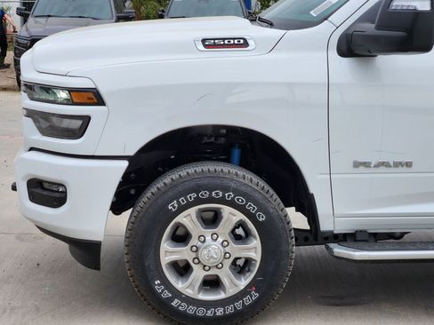 New 2026 RAM 2500 Lone Star AWD/4WD image 10