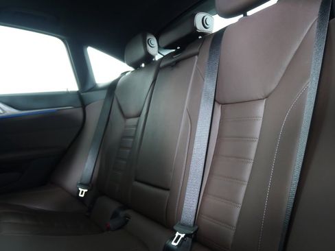 Used 2024 BMW i4 eDrive35 w/ Premium Package RWD image 11