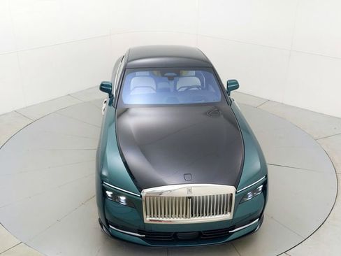 Used 2024 Rolls-Royce Spectre w/ Spectre Launch Package image 26