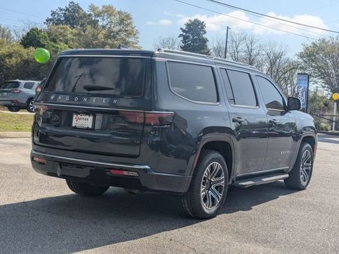 Used 2024 Jeep Wagoneer 2WD w/ Premium Group I image 3