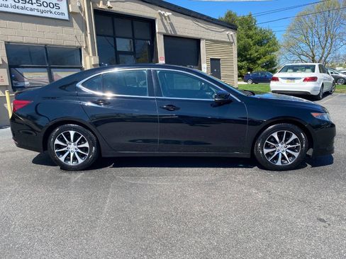Used 2015 Acura TLX w/ Technology Package FWD image 2