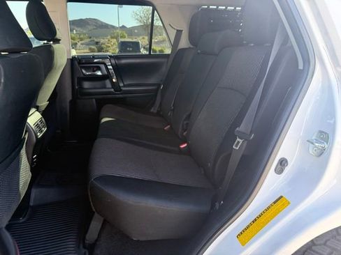 Used 2019 Toyota 4Runner TRD Off-Road AWD/4WD image 38