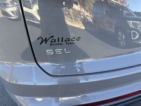 New 2025 Volkswagen Atlas Cross Sport SEL Premium R-Line image 7