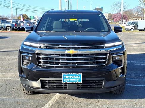 New 2026 Chevrolet Traverse LT image 2
