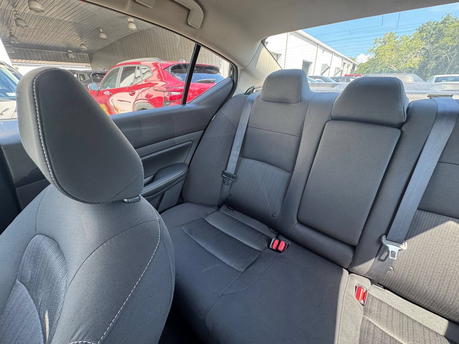 Used 2026 Nissan Altima 2.5 SV FWD image 38