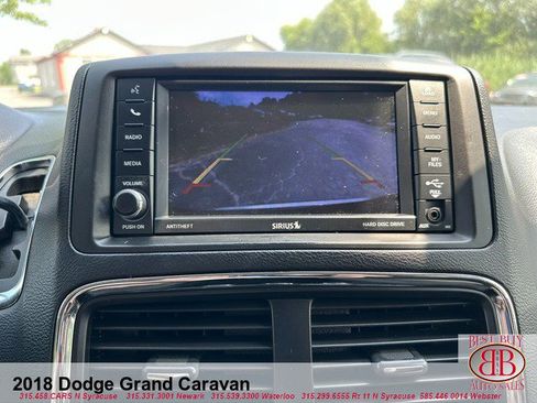 Used 2018 Dodge Grand Caravan SE w/ UConnect Hands-Free Group image 20