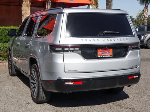 Used 2022 Jeep Grand Wagoneer Series II w/ Convenience Group III AWD/4WD image 6