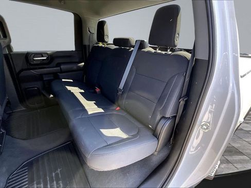 Used 2022 Chevrolet Silverado 2500 Custom AWD/4WD image 25