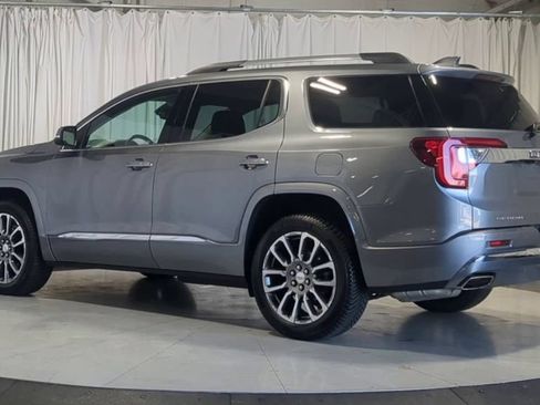 Used 2021 GMC Acadia Denali w/ Denali Ultimate Package AWD/4WD image 8