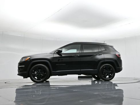 Used 2021 Jeep Compass Latitude image 8