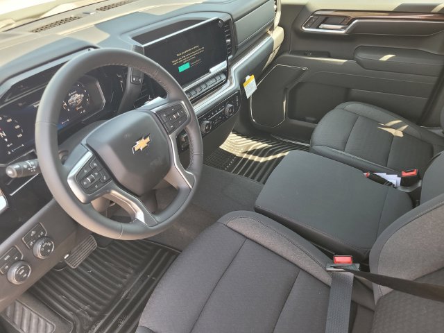 New 2026 Chevrolet Silverado 1500 LT w/ Convenience Package II AWD/4WD image 17