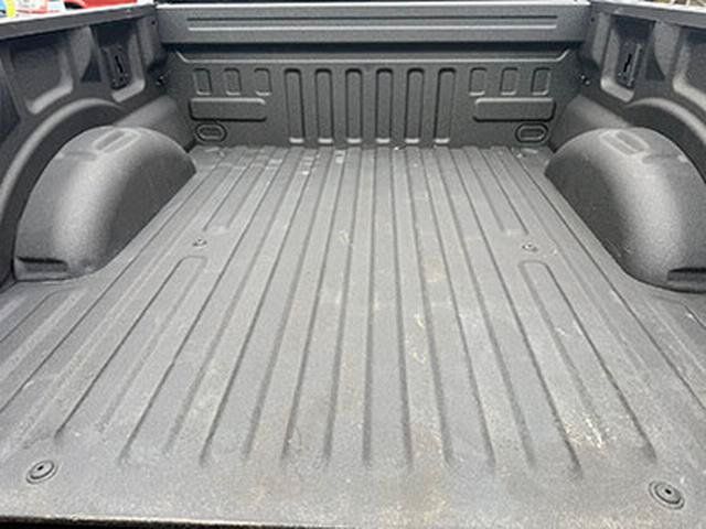 Used 2022 Ford F150 XLT w/ Equipment Group 302A High AWD/4WD image 10