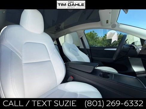 Used 2023 Tesla Model Y Performance AWD/4WD image 21