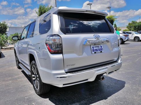 Used 2014 Toyota 4Runner Limited AWD/4WD image 7