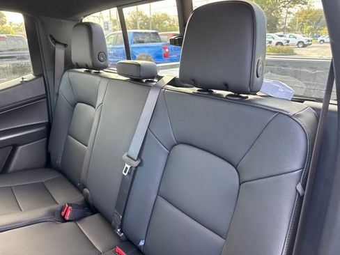 New 2026 Chevrolet Colorado Trail Boss AWD/4WD image 24