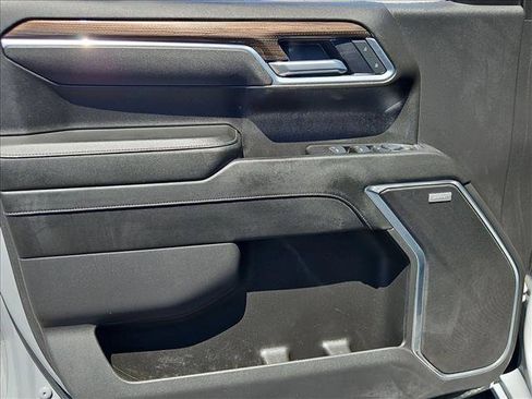 Certified 2025 Chevrolet Silverado 1500 RST w/ All Star Edition Plus RWD image 11