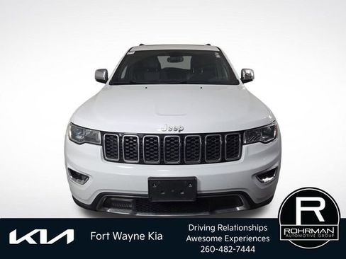 Used 2021 Jeep Grand Cherokee Limited AWD/4WD image 3