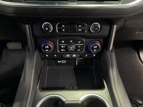 Used 2023 Chevrolet Tahoe LT AWD/4WD image 23