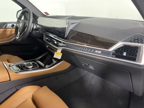 Certified 2024 BMW X5 xDrive40i w/ Premium Package image 15