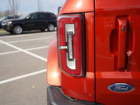 Used 2023 Ford Bronco Outer Banks image 39