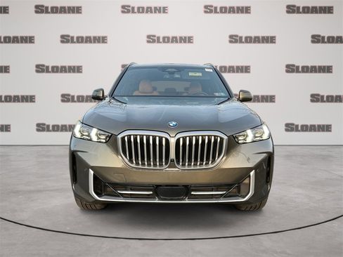 Certified 2024 BMW X5 xDrive40i w/ Premium Package image 8