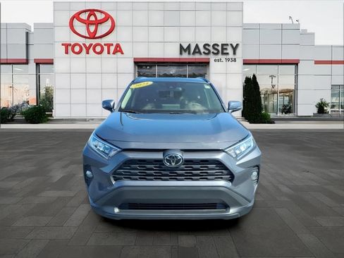 Used 2021 Toyota RAV4 XLE AWD/4WD image 8