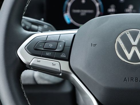 New 2026 Volkswagen Tiguan S image 58