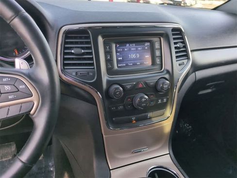 Used 2014 Jeep Grand Cherokee Laredo w/ Quick Order Package 23E image 19