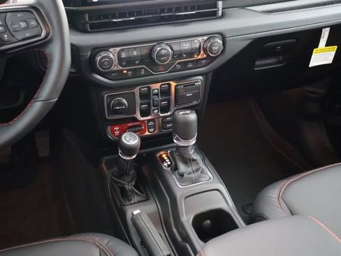 New 2026 Jeep Wrangler Unlimited Rubicon 392 image 14