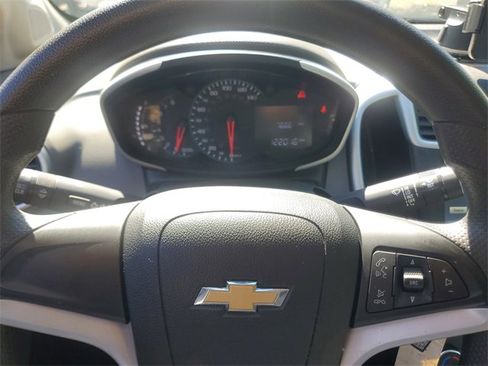 Used 2017 Chevrolet Sonic LS image 18