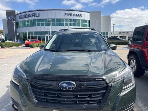 Used 2023 Subaru Forester Premium image 5