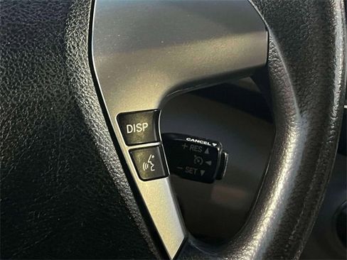 Used 2012 Toyota Highlander 4WD image 27