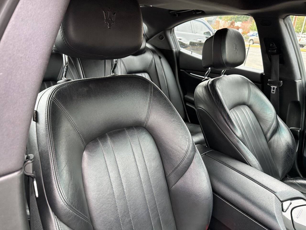 Used 2016 Maserati Ghibli S RWD image 15