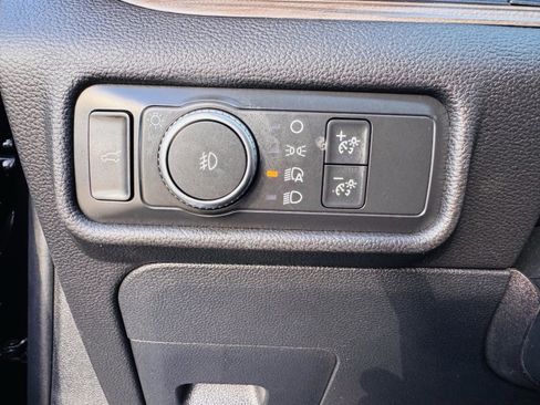 Used 2020 Ford Explorer Limited w/ Class III Trailer Tow Package image 23