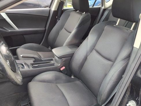 Used 2012 MAZDA MAZDA3 s Touring FWD image 12