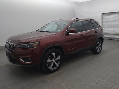 Used 2019 Jeep Cherokee Limited AWD/4WD image 2