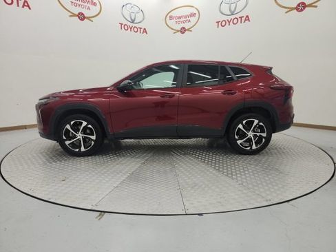Used 2024 Chevrolet Trax RS w/ Driver Confidence Package FWD image 5