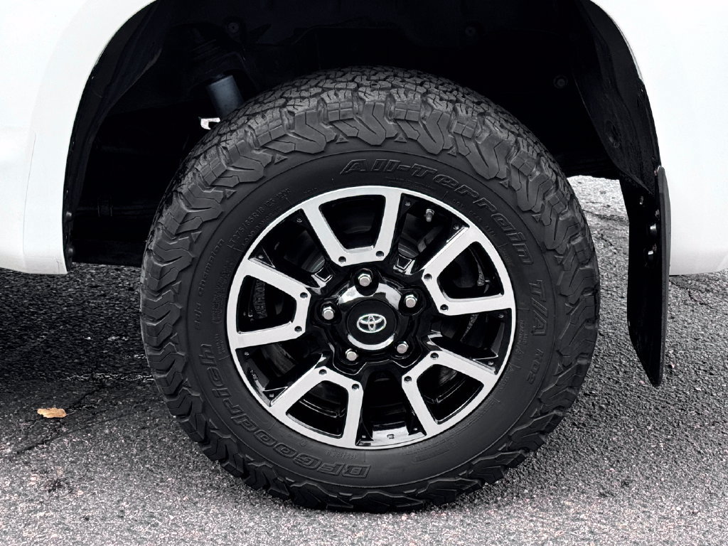 Used 2019 Toyota Tundra SR5 w/ TRD Off Road Package AWD/4WD image 13