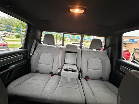 Used 2021 RAM 1500 Big Horn AWD/4WD image 30