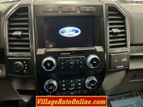 Used 2019 Ford F150 Lariat w/ Equipment Group 502A Luxury AWD/4WD image 20