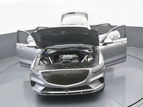 Used 2022 Genesis GV70 2.5T w/ Advanced Package image 81
