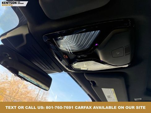 Used 2026 BMW X5 M60i image 29