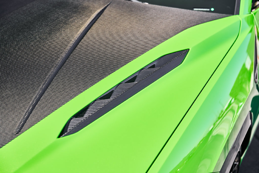 Used 2023 Lamborghini Urus Performante AWD/4WD image 6