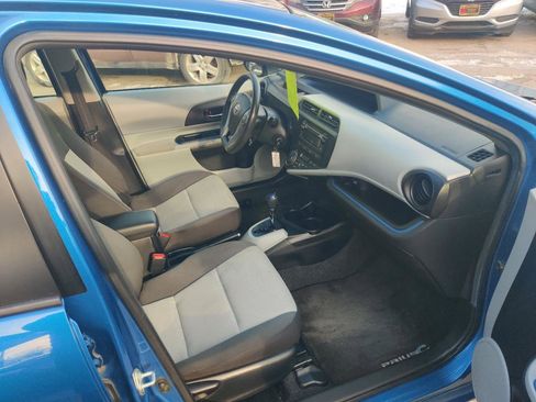 Used 2012 Toyota Prius C Two FWD image 16